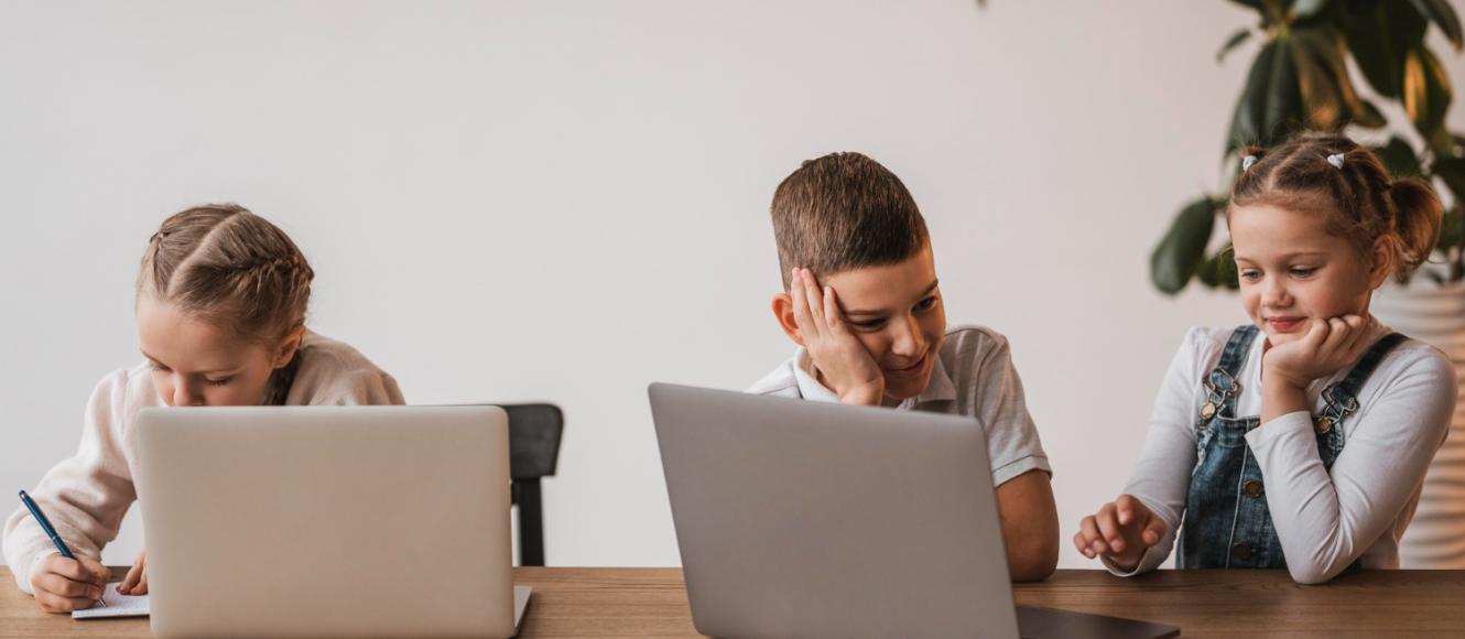 Τηλεκπαίδευση 