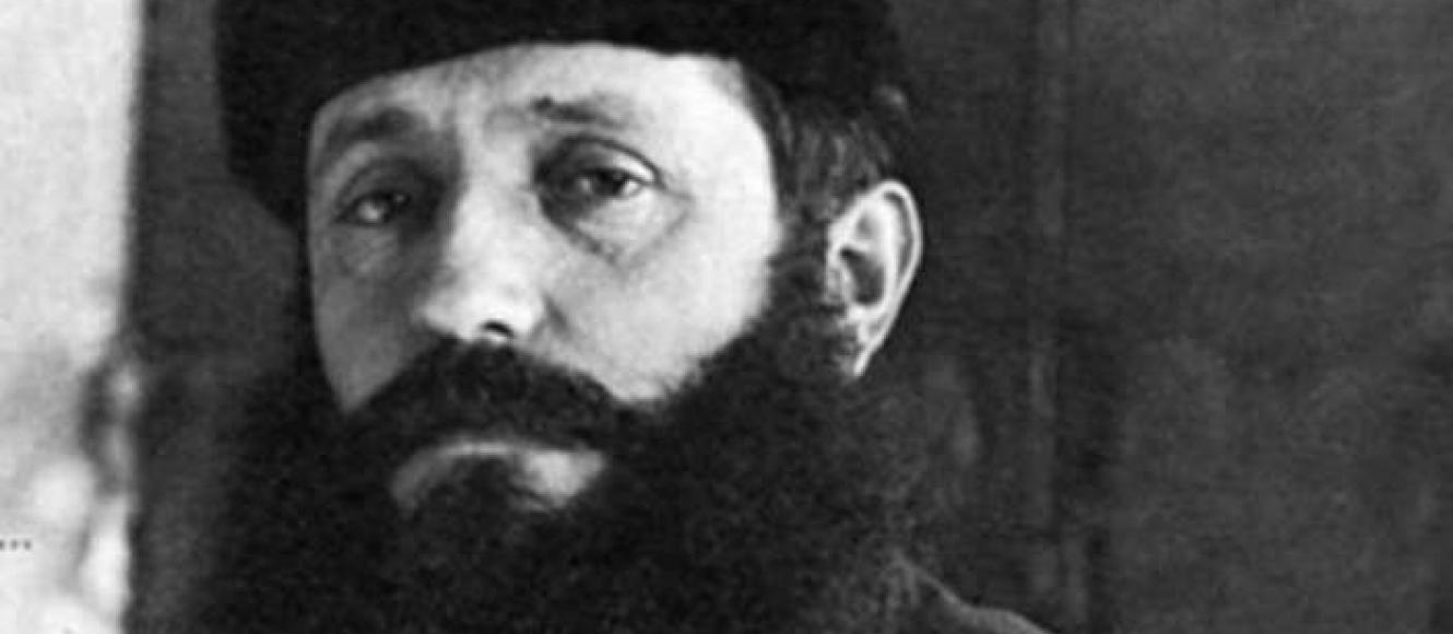 Arhs Beloyxiwths O Prwtokapetanios Toy Elas 112 Xronia Apo Thn Gennhsh Toy Alfavita