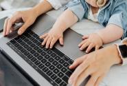 mitera paidi laptop