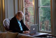 ilikiomenos-laptop.jpg