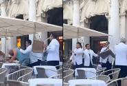Ξύλο με καρέκλες στη Βενετία