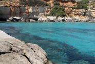 Παραλία στο Γεώπαρκο του Αγίου Νικολάου