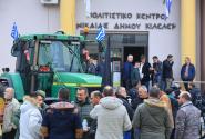 Αγρότες στη Νίκαια Λάρισας