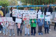 Συγκέντρωση διαμαρτυρίας στο 99ο Νηπιαγωγείο Αθηνών