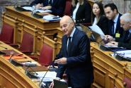 ο Υπουργός Εθνικής Άμυνας Νίκος Δένδιας στη Βουλή