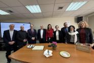Ζαχαράκη με στελέχη του ΙΕΠ