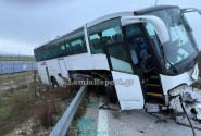 Τροχαίο με σχολικό λεωφορείο στη Φθιώτιδα
