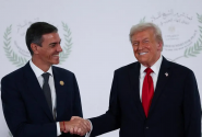 Ο Ντόναλντ Τραμπ απειλεί με απόσυρση αμερικανικών στρατευμάτων από Ισπανία και Ιταλία