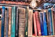 books-2383396_1920.jpg