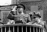 Η σημερινή εκταφή του Φράνκο καταργεί ένα από τα τελευταία σύμβολα της δικτατορίας