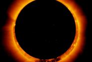 daktilioeidis-ekleipsi-iliou-pigi-nasa-hinode-xrt-ape.jpg