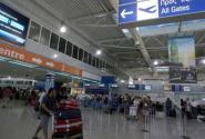 tilefonima-gia-vomva-sto-aerodromio-el-venizelos.jpg