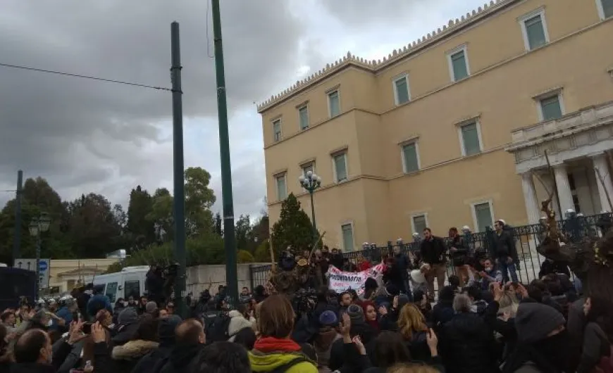 Συγκέντρωση των εκπαιδευτικών