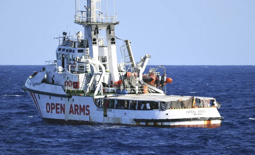 open arms metanastes italia
