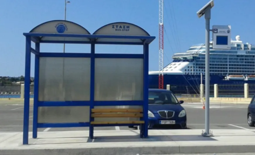 Ηλεκτρονικές πινακίδες πληροφόρησης στις στάσεις λεωφορείων της Ρόδου
