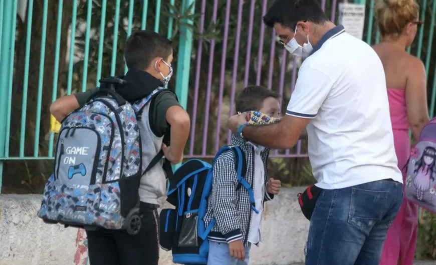 κλειστα σχολεια κορονοιος 22 σεπτεμβιου