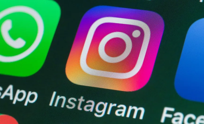 facebook instagram whatsapp
