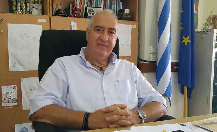Παπαδομαρκάκης