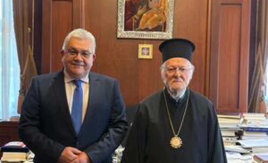 Τον Οικουμενικό Πατριάρχη Βαρθολομαίο συνάντησε ο Υφυπουργός Παιδείας, Θρησκευμάτων και Αθλητισμού, Νίκος Παπαϊωάννου