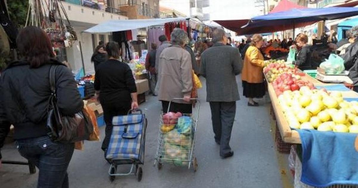 Λαϊκές αγορές μόνο με παραγωγούς: Τις κατήργησε ο Γεωργιάδης, τις επαναφέρει ο Θεοδωρικάκος