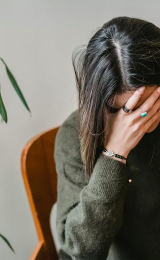 Εκπαιδευτικός με απογοήτευση