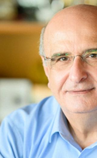 Χρήστος Μπούρας