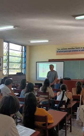 ΚΟΥΒΑ ΤΑΚΗΣ ΠΟΛΙΤΗΣ