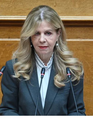Μερόπη Τζούφη
