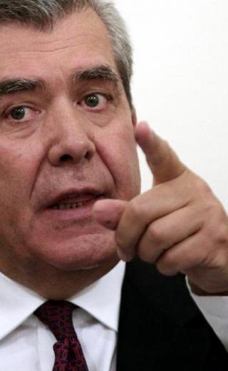 Αλέξης Μητρόπουλος