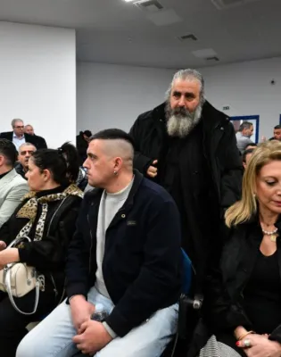 τεμπη