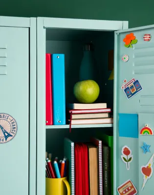 Lockers στα σχολεία
