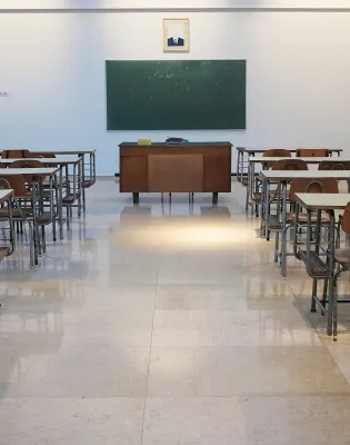 θρανία