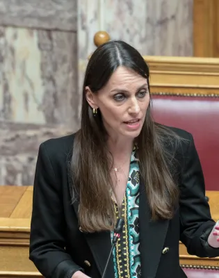 Η υφυπουργός Εσωτερικών, Βιβή Χαραλαμπογιάννη