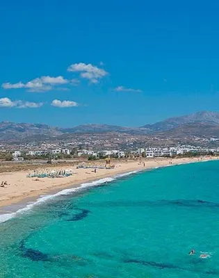 Παραλία Αγίας Άννας στη Νάξο