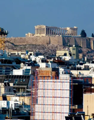 Ακίνητα στην Αθήνα με φόντο την Ακρόπολη