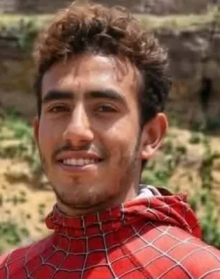 Τραγικό θάνατο βρήκε ο «Spiderman της Υεμένης» – Η στιγμή της πτώσης του σε ηφαιστειακό κρατήρα