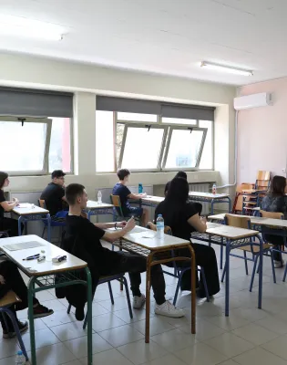 Πανελλαδικες εξετασεις