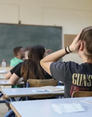Καύσωνας στις Πανελλαδικές εξετάσεις 2026