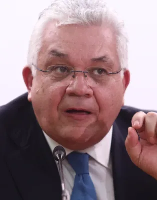 Ο υφυπουργός Παιδείας, Νίκος Παπαϊωάννου 