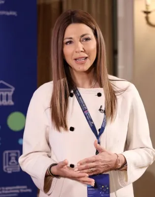Η υπουργός Παιδείας, Θρησκευμάτων και Αθλητισμού, Σοφία Ζαχαράκη μιλάει για την εξωστρέφεια των ΑΕΙ