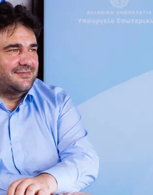 Ο υπουργός Εσωτερικών Θεόδωρος Λιβάνιος στο Vidcast του alfavita