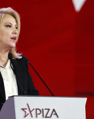 Ρένα Δούρου
