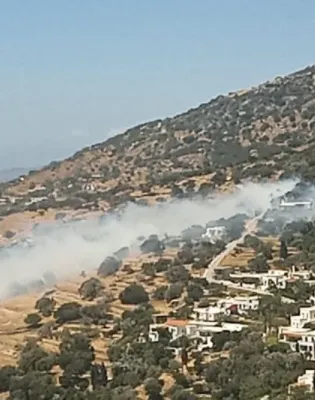 Φωτιά στην Άνδρο