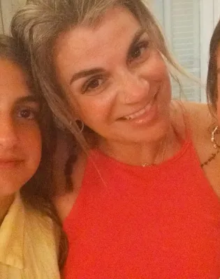 Μητέρα και κόρη πέρασαν μαζί στο Πανεπιστήμιο μετά τις βάσεις εισαγωγής
