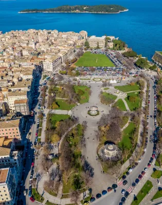 πλατεια