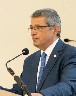varvounis
