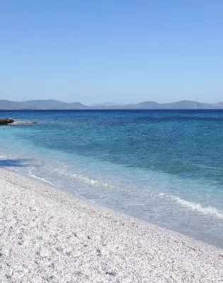 zoumperi thalassa