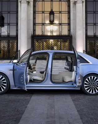 car suicide doors