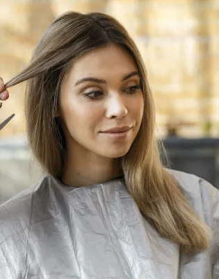 women haircut