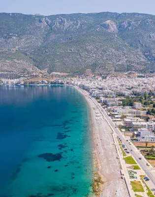 Παραλία Λουτρακίου